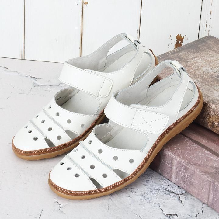 🔥- Women's Hollow Hook Flat Sandals