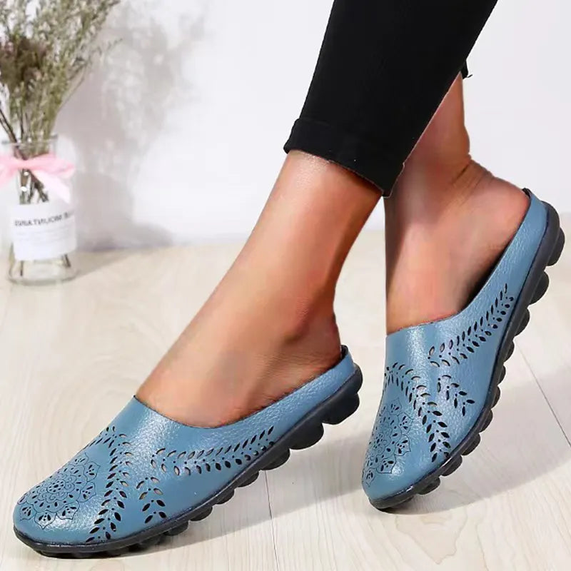 🔥Casual All-match Hollow Slippers