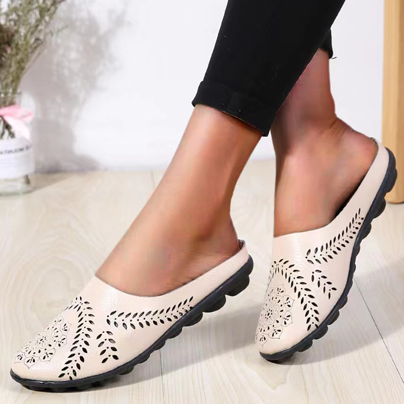 🔥Casual All-match Hollow Slippers 2